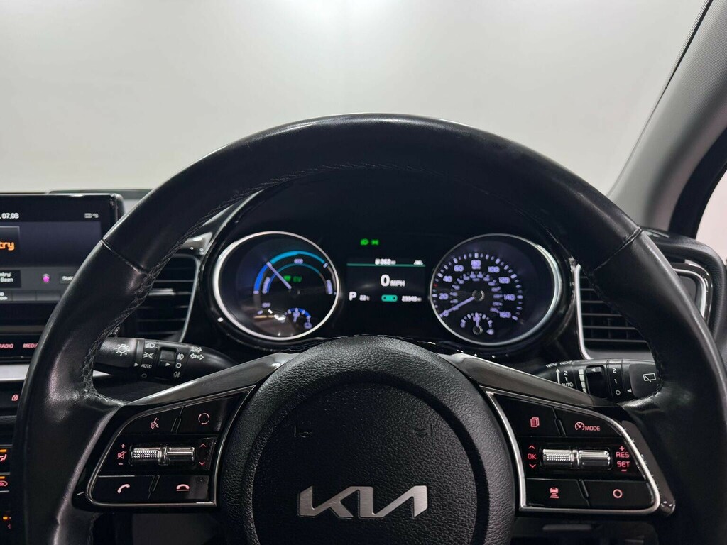 Kia Xceed 1.6 Gdi 8.9Kwh 3 Suv Plug-in Hybrid Dct #31