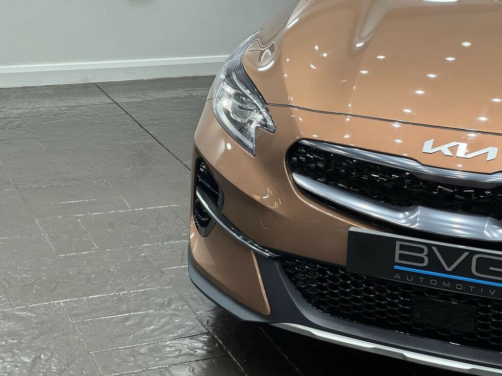 Kia Xceed 1.6 Gdi 8.9Kwh 3 Suv Plug-in Hybrid Dct #9