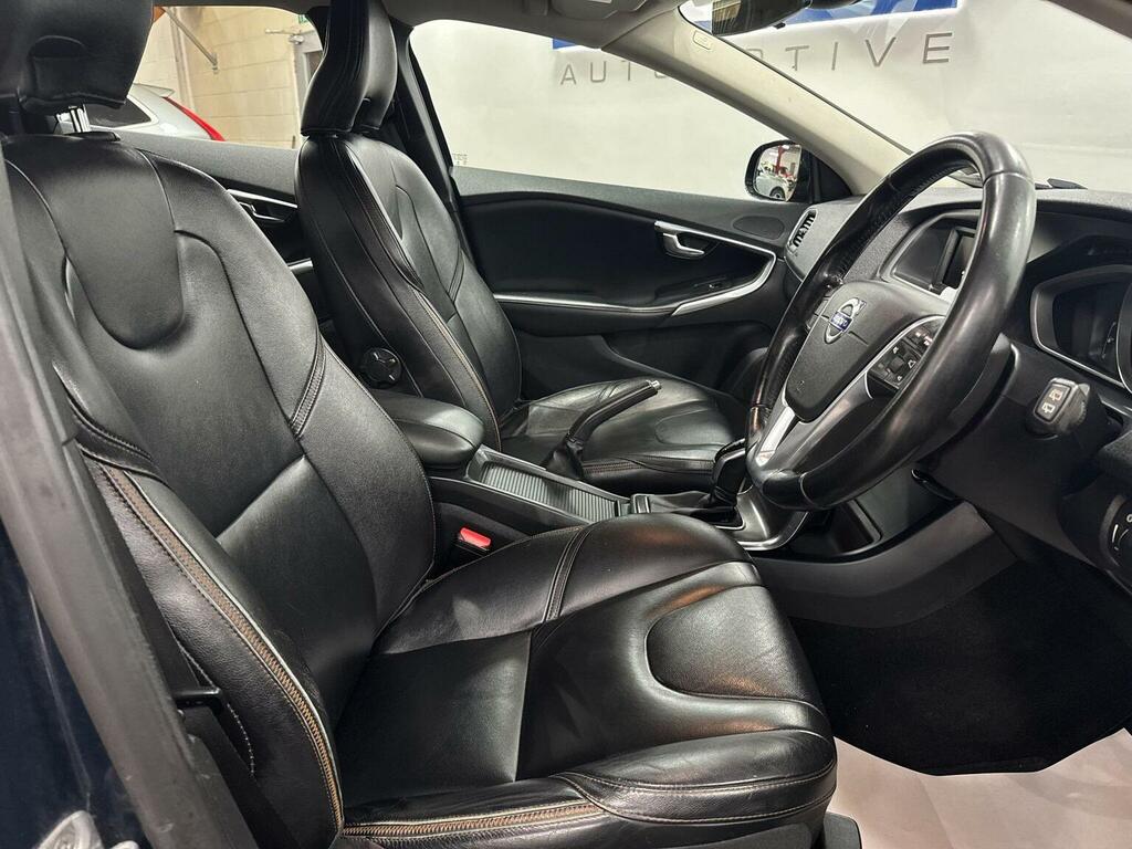 Volvo V40 Cross Country Hatchback 1.6 D2 Lux Powershift Euro 5 Ss Blue #19