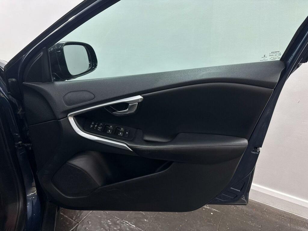 Volvo V40 Cross Country Hatchback 1.6 D2 Lux Powershift Euro 5 Ss Blue #20