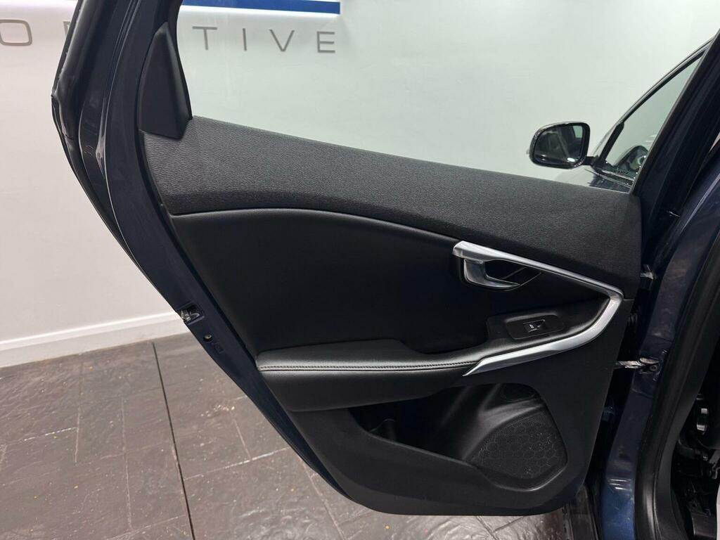 Volvo V40 Cross Country Hatchback 1.6 D2 Lux Powershift Euro 5 Ss Blue #38