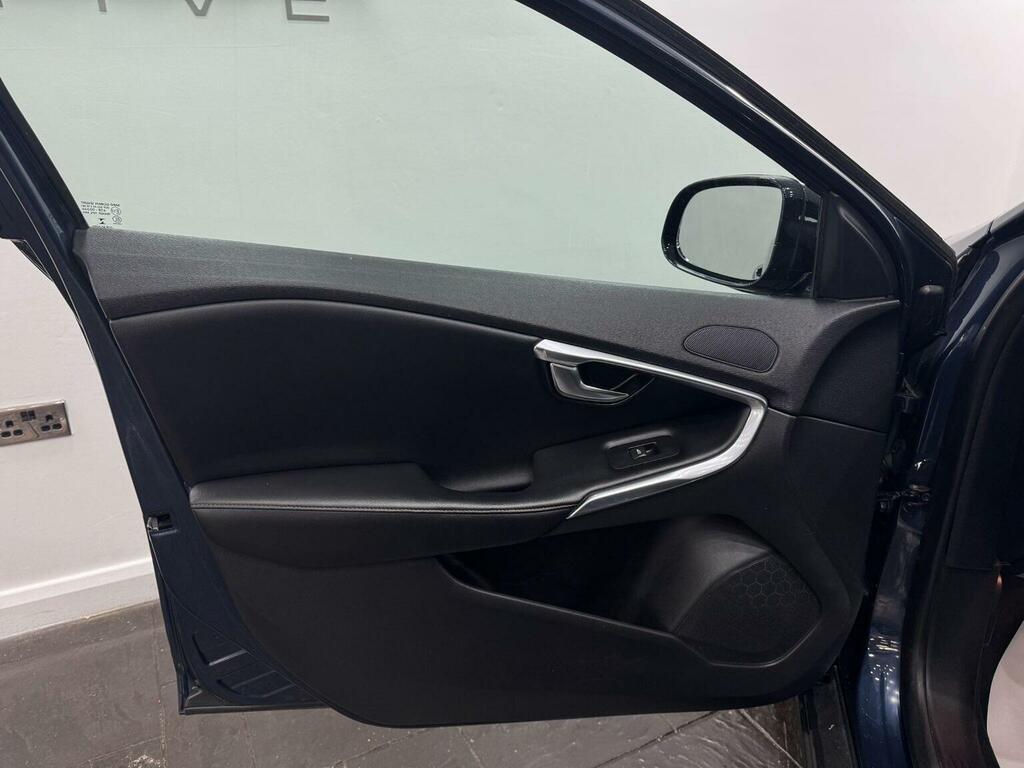 Volvo V40 Cross Country Hatchback 1.6 D2 Lux Powershift Euro 5 Ss Blue #35