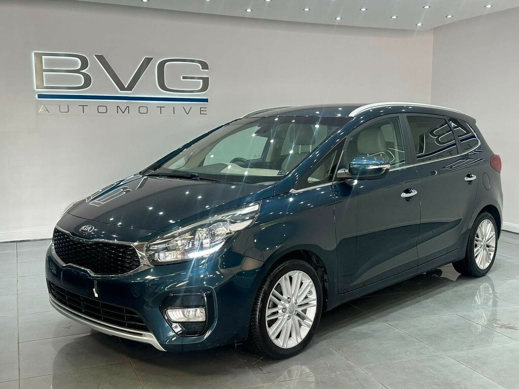 2017 Kia Carens
