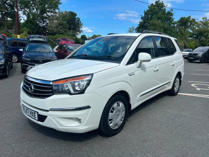 SsangYong Turismo 2.2 Se - 2017 17 White #3