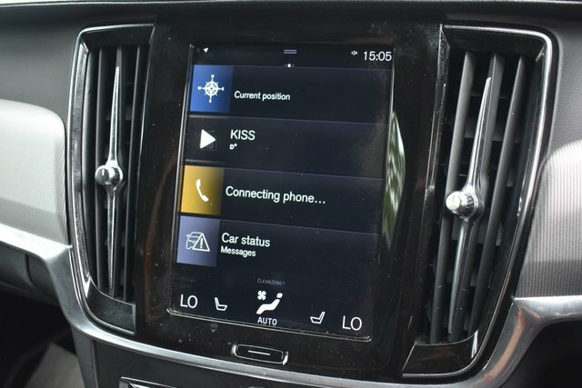 Volvo S90 D4 Momentum Xenium, Winter Family Packs White #17