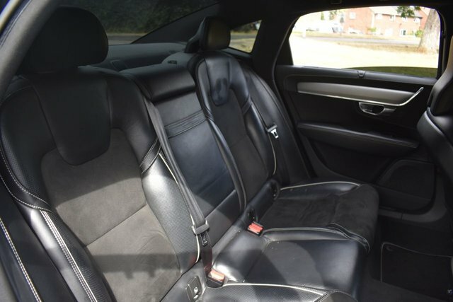 Volvo S90 D4 Momentum Xenium, Winter Family Packs White #30