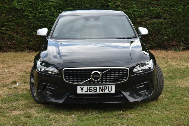 Volvo S90 D4 Momentum Xenium, Winter Family Packs White #38