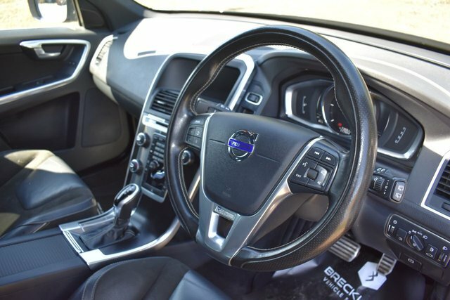 Volvo XC60 2.0 T8 Hybrid Inscription Pro Awd Geartronic Blue #24