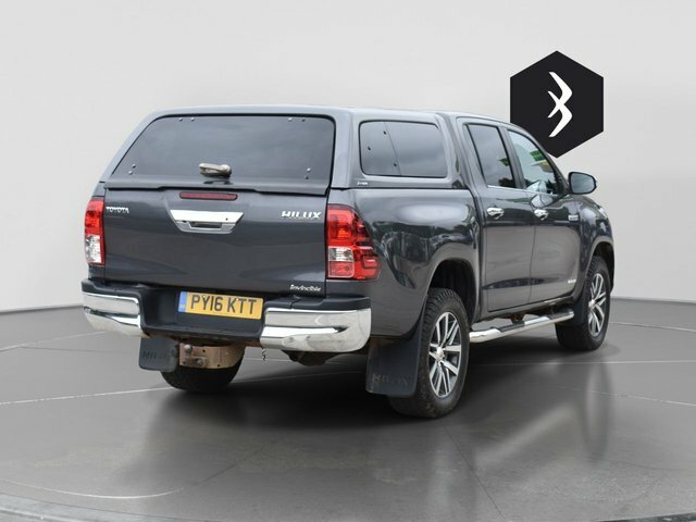 Toyota HILUX 2.4 D-4d Invincible Pickup Double Cab M Grey #3