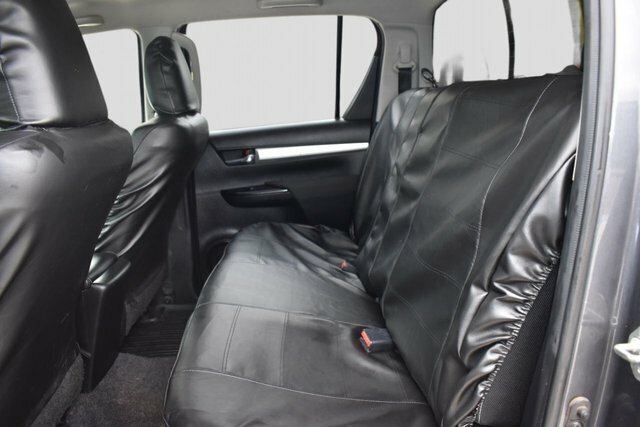 Toyota HILUX Pickup 2.4 D-4d Invincible X 4Wd Euro 6 Black #17