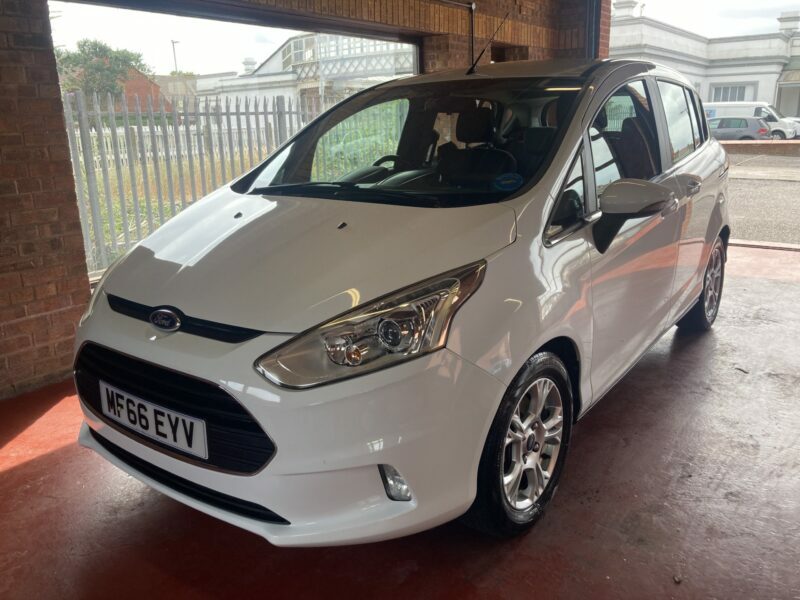 Ford B-Max Hatchback White