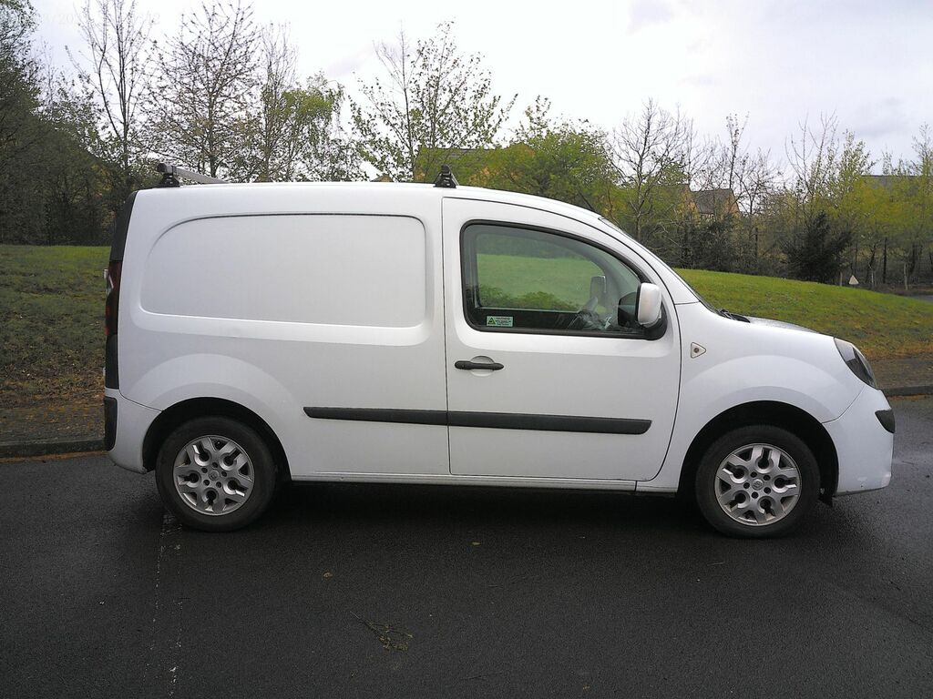 Renault Kangoo 1.5 Ml19 Dci Sport Panel Van Fwd White #2