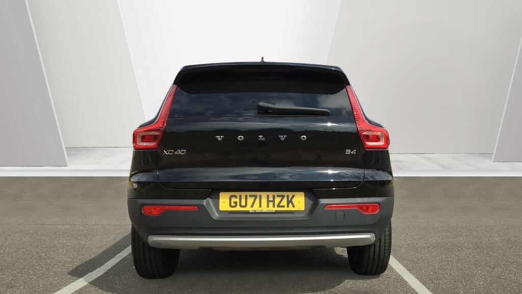 Volvo XC40 B4 Inscription Pro Blond Leather Pilot Assis Black #6