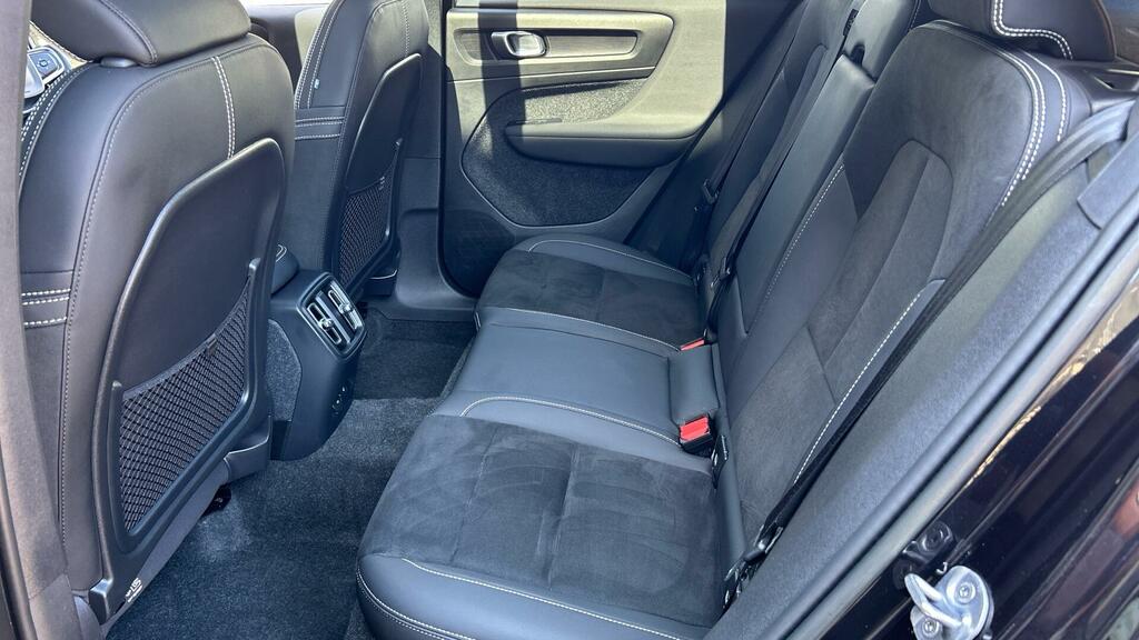 Volvo XC40 Recharge Ultimate Twin Motor Low Miles T CA23XCW Black #6