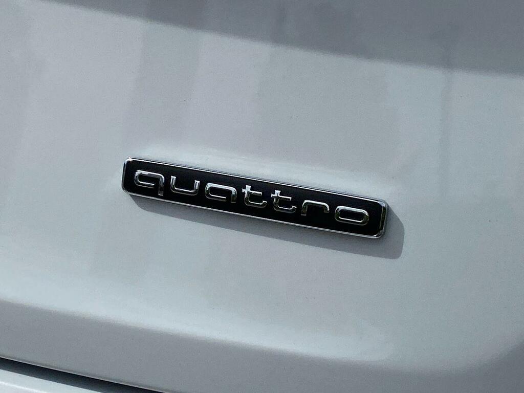 Audi Q5 Black Edition 50 Tfsi E Quattro 299 Ps S Tronic White #6