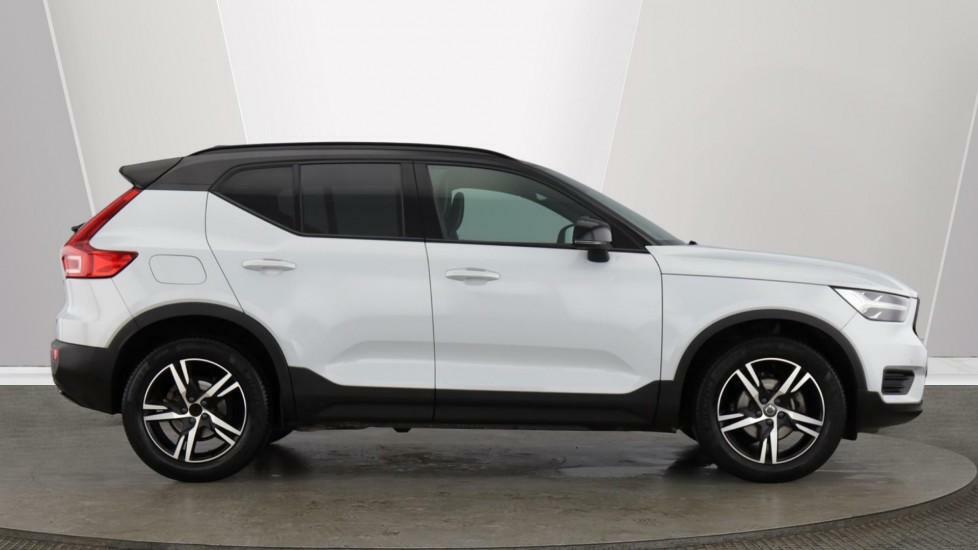 Volvo XC40 T3 R-design Panoramic Sunroof Park Assist Pa Silver #2