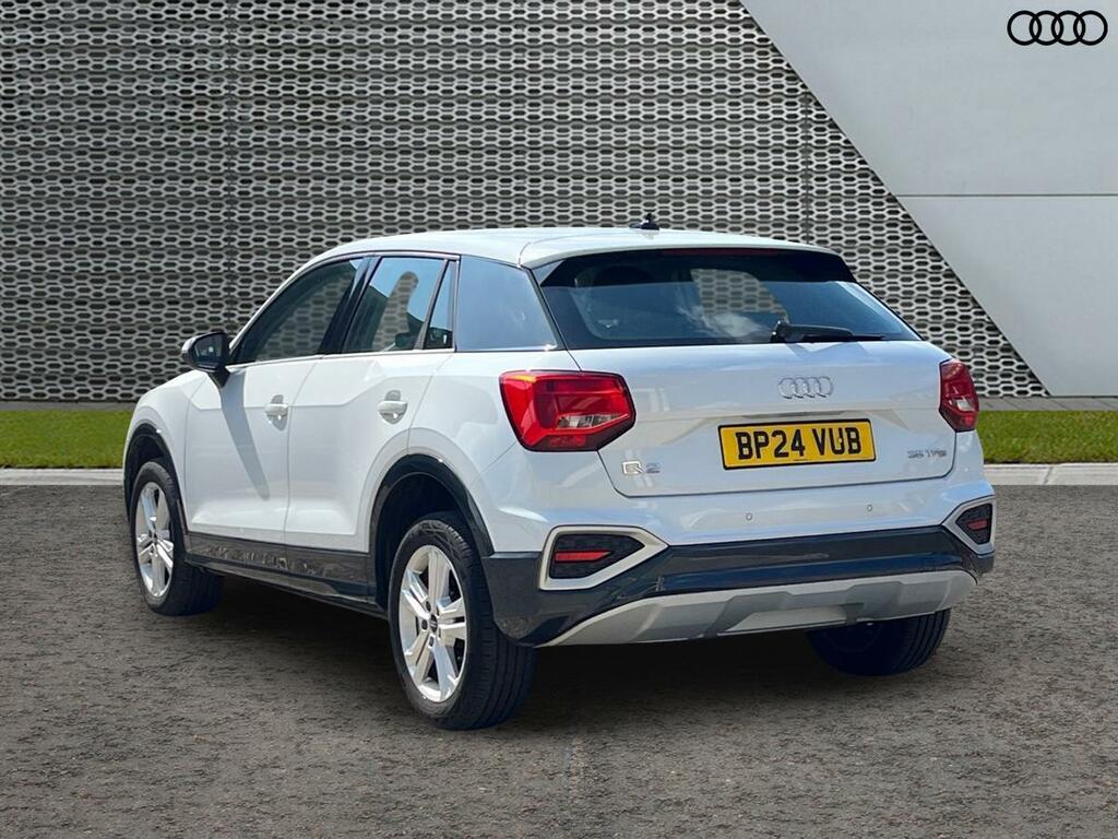 Audi Q2 Sport 35 Tfsi 150 Ps 6-Speed White #3