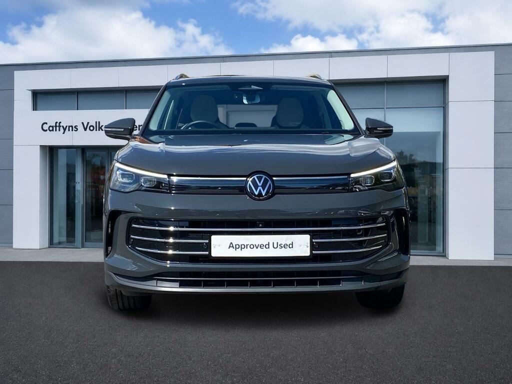 Volkswagen Tiguan 1.5 Etsi 150 Elegance Dsg GU75ZNP Grey #3