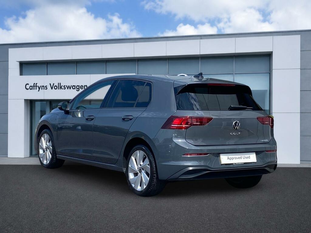 Volkswagen Golf 1.5 Tsi 204 Match Ehybrid Dsg Grey #2