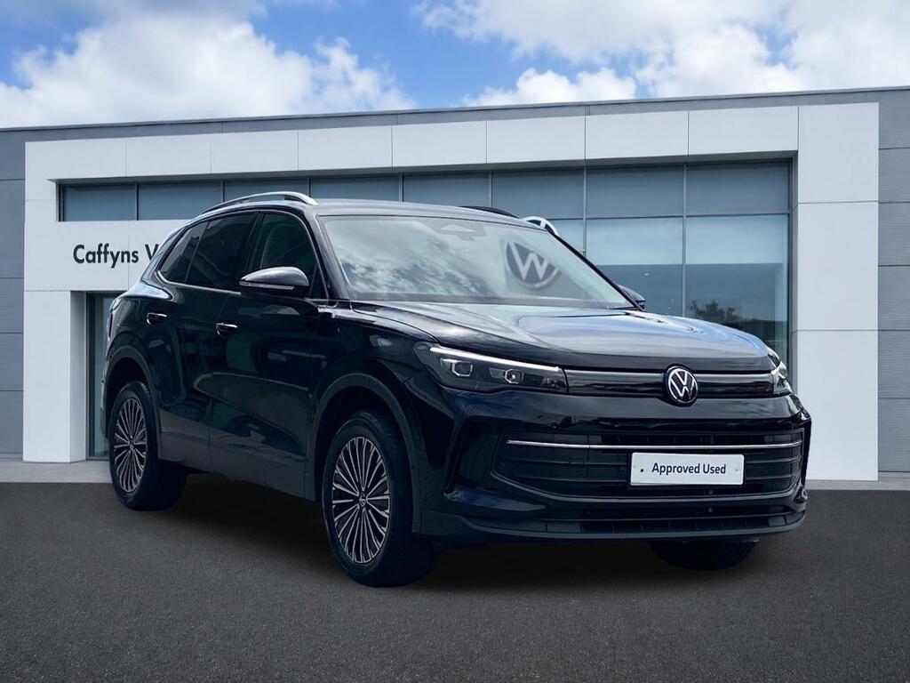 Volkswagen Tiguan 1.5 Tsi Ehybrid Match Dsg Black