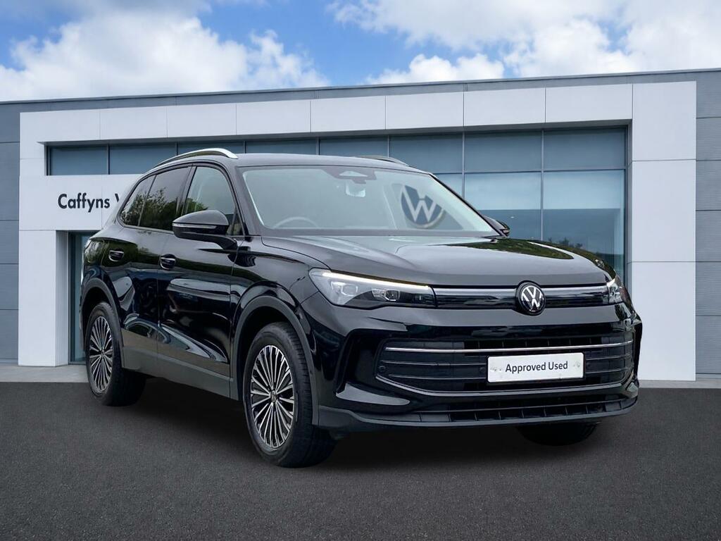 Volkswagen Tiguan 1.5 Etsi 150 Match Dsg Black