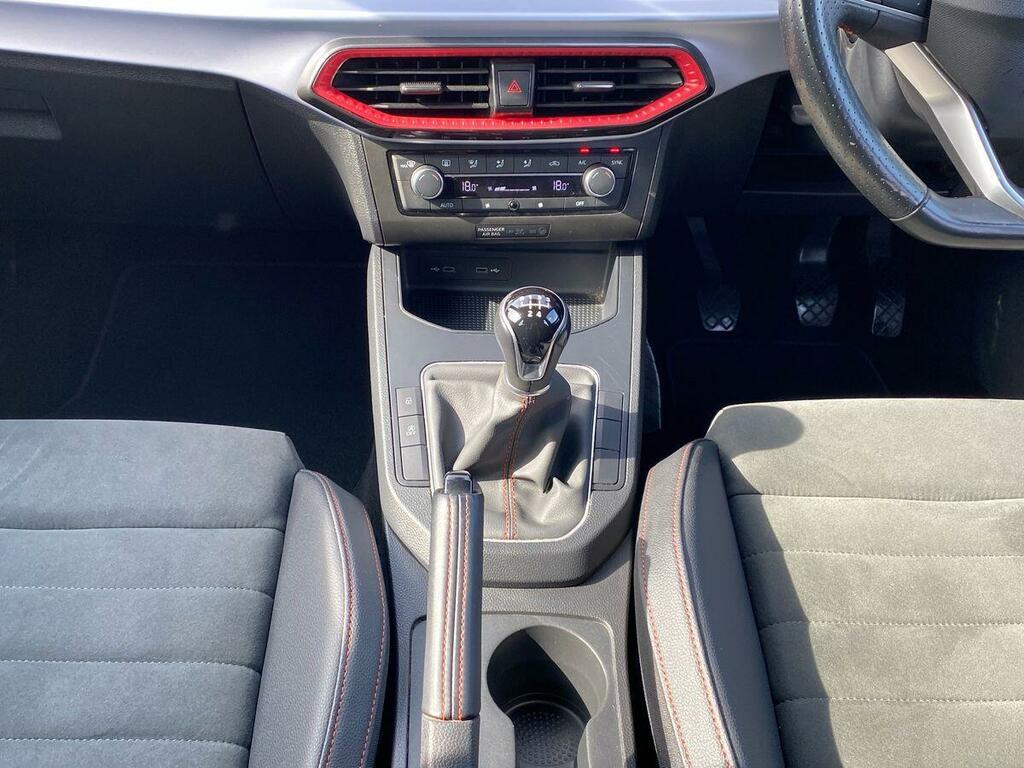 Seat Ibiza 1.0 Tsi 110 Fr Edition Red #26