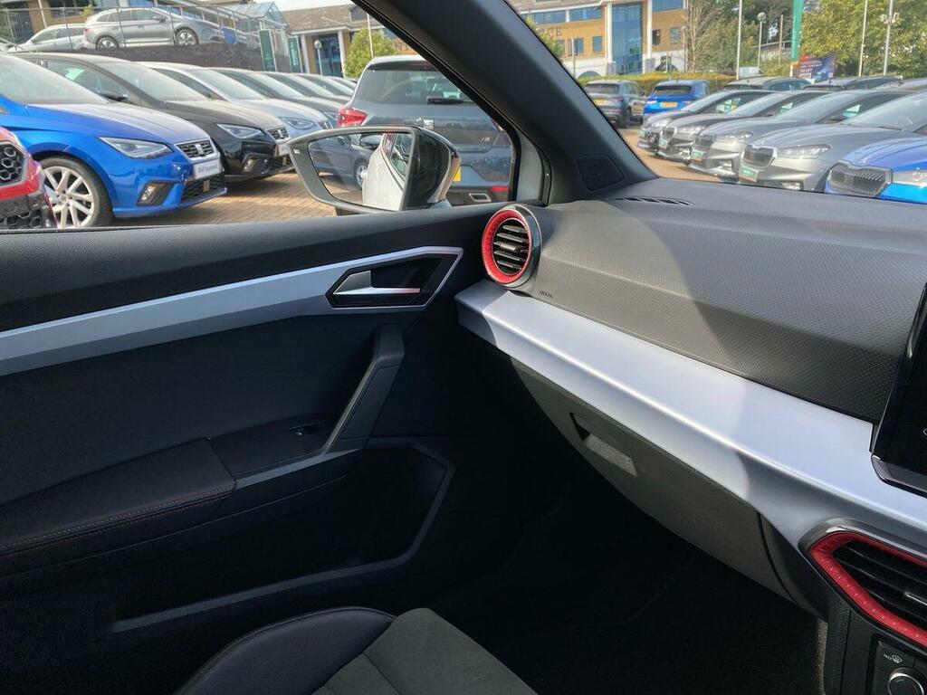 Seat Ibiza 1.0 Tsi 110 Fr Edition Red #40