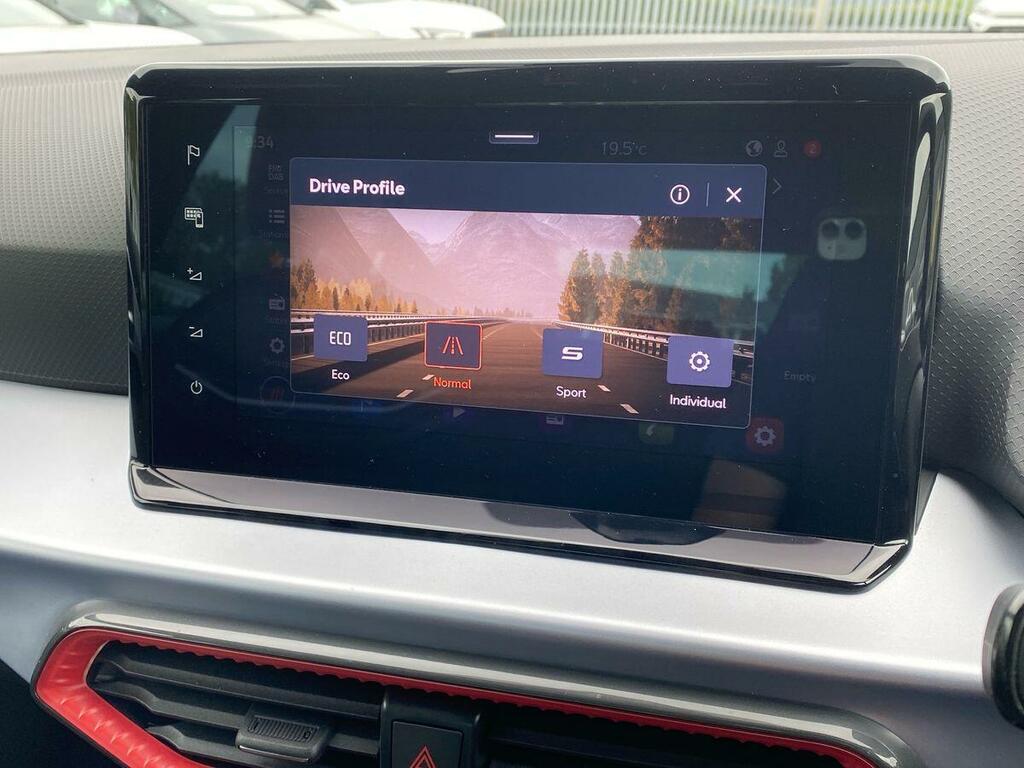 Seat Arona Arona 1.0 Tsi 115 Xperience Hatchback Black #36