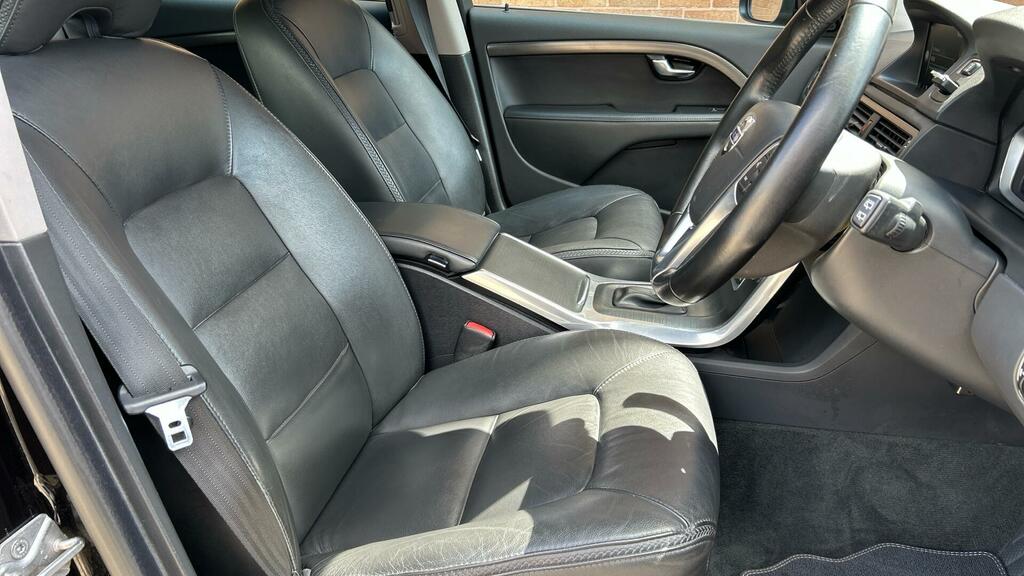 Volvo XC70 2.4 D4 Se Lux Geartronic Awd Gold #29