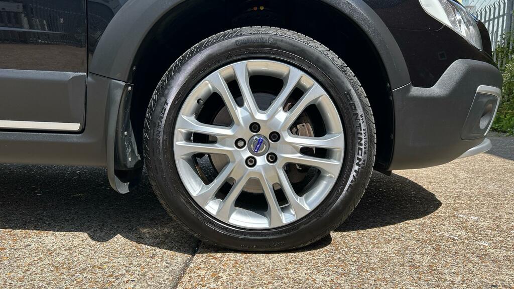 Volvo XC70 2.4 D4 Se Lux Geartronic Awd Gold #9