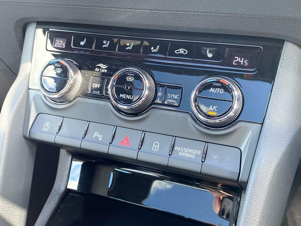 Skoda Karoq Sportline Edition Grey #35