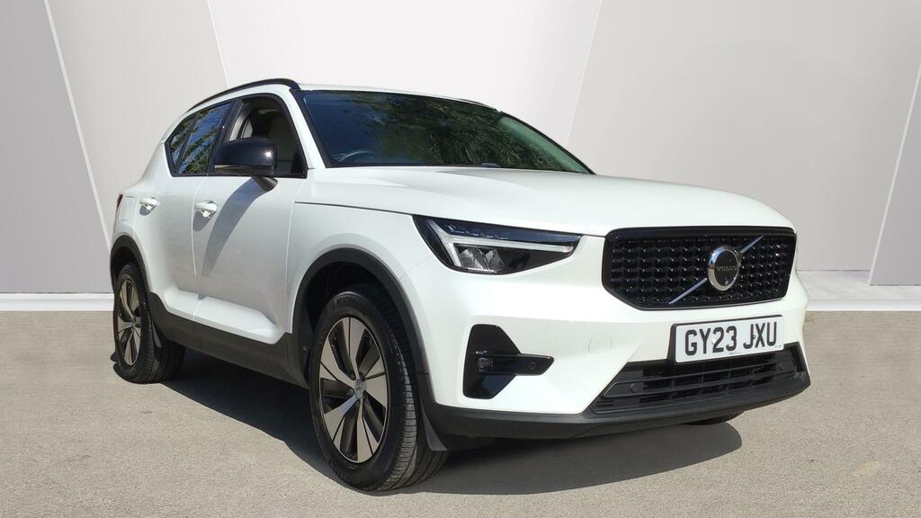 Volvo XC40 Recharge Plus T4 Plug-in Hybrid Dark Blond GY23JXU White
