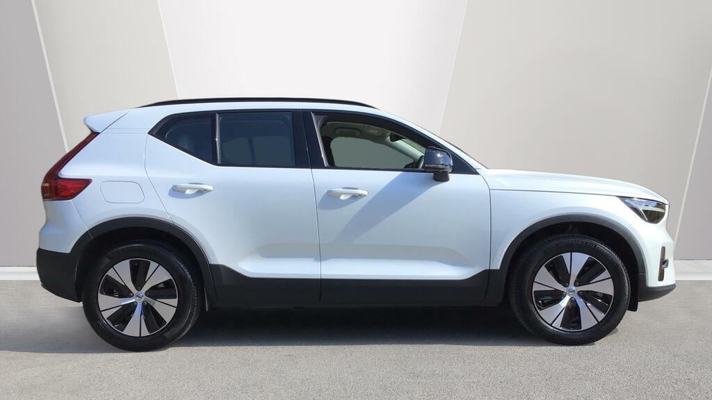 Volvo XC40 Recharge Plus T4 Plug-in Hybrid Dark Blond GY23JXU White #4