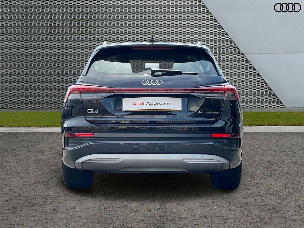 Audi Q4 E Tron 45 Sport Suv 82Kwh 286 Ps Black #4