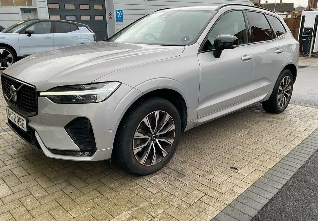 Volvo XC60 Plus B4 Mild Hybrid Dark Tinted Glass Char Silver #2