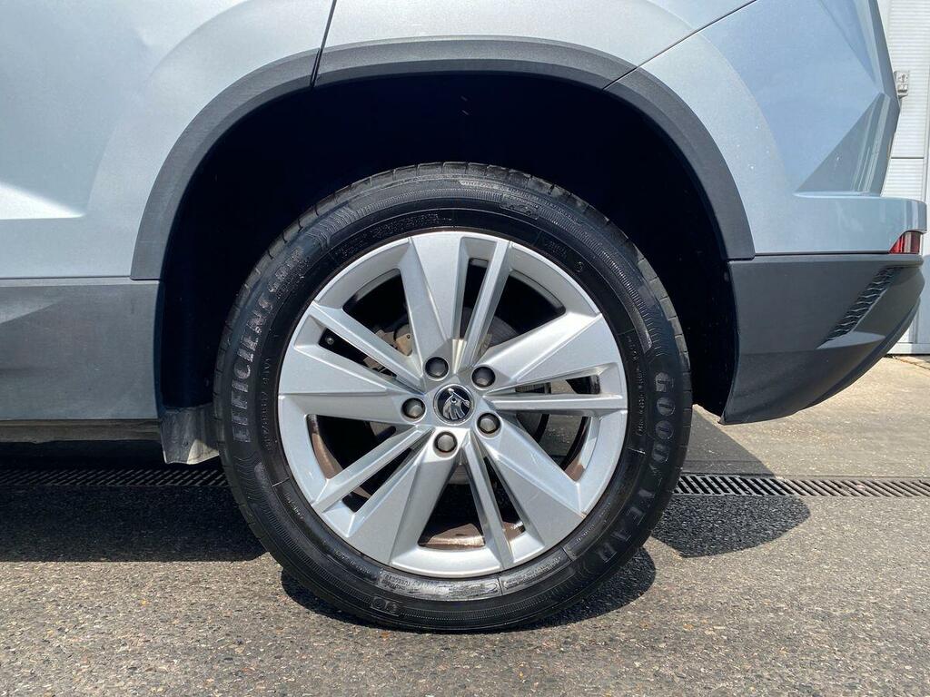 Skoda Karoq 1.0 Tsi 116 Se Drive Silver #6
