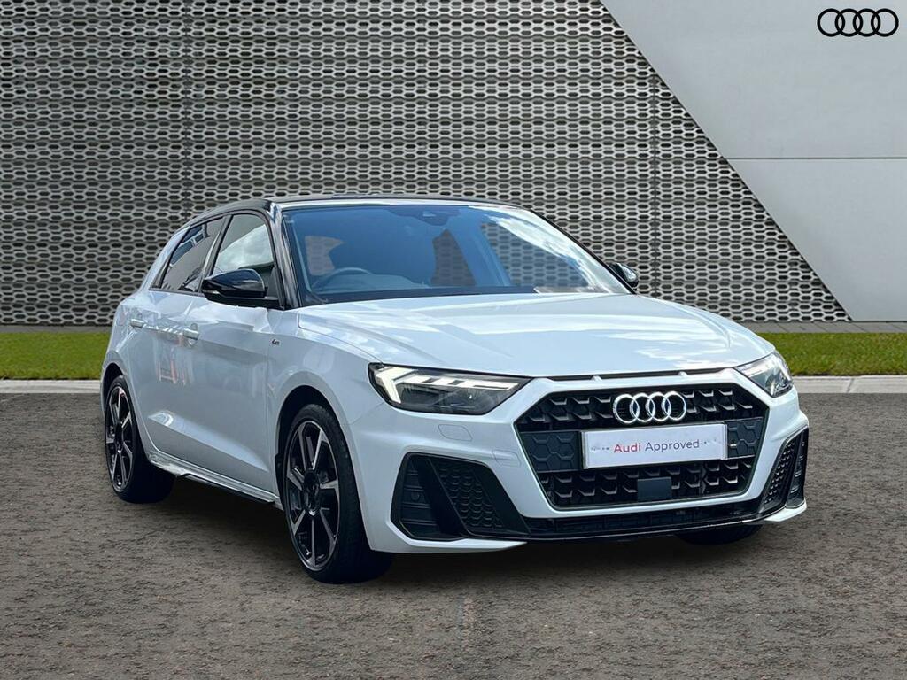 Audi A1 1.5 Tfsi 35 Black Edition Sportback S Tronic Euro White