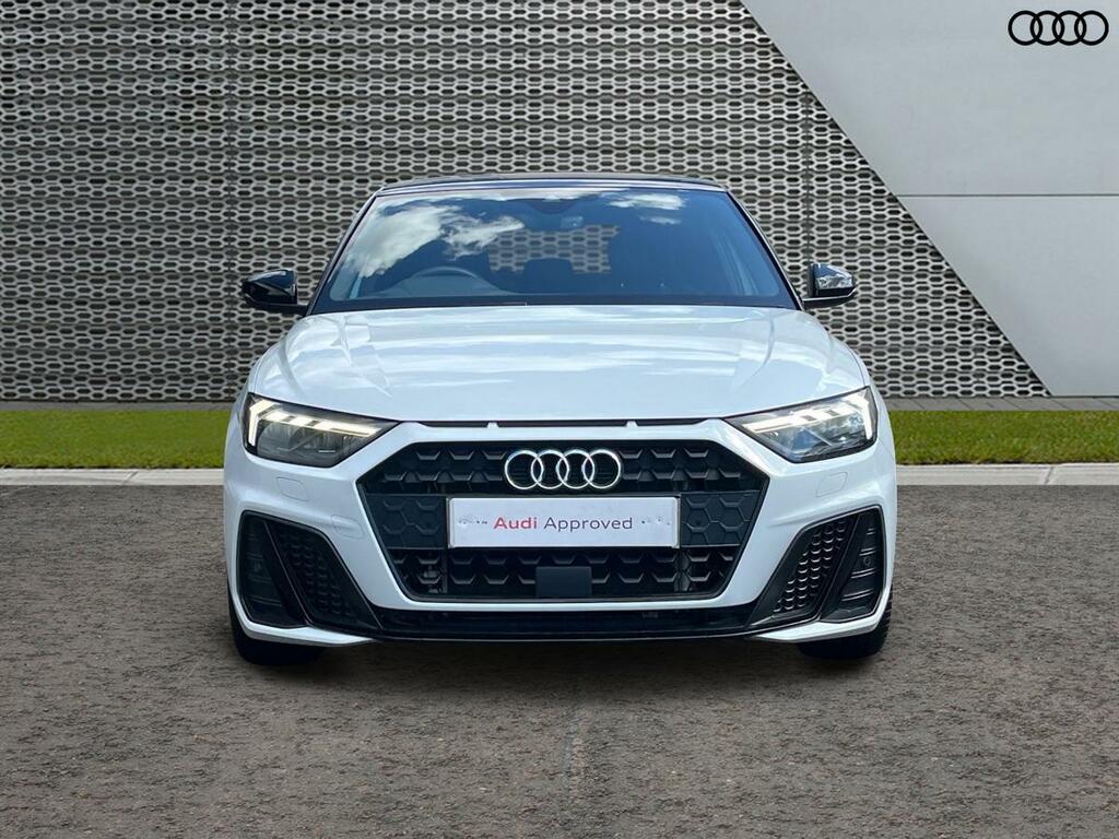 Audi A1 1.5 Tfsi 35 Black Edition Sportback S Tronic Euro White #3