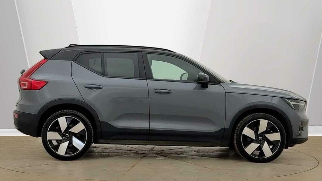 Volvo XC40 Recharge Plus Single Motor 20 Diamond C CK72TBO Grey #2
