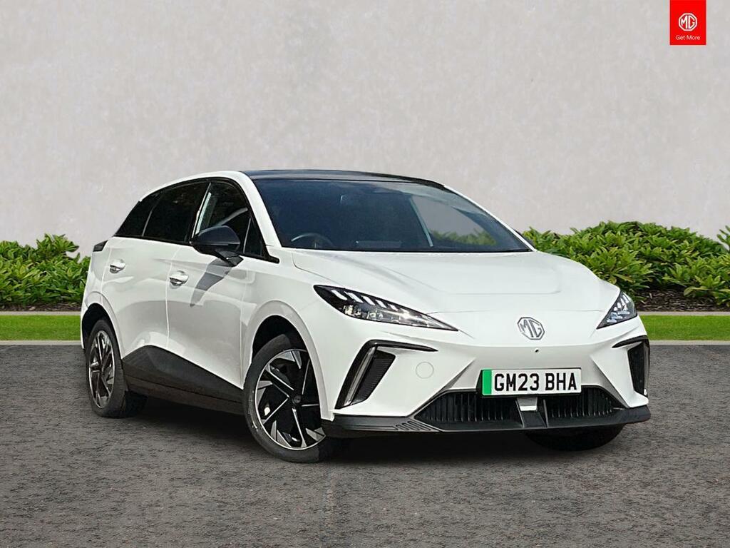 MG MG4 64Kwh Trophy Long Range GM23BHA White