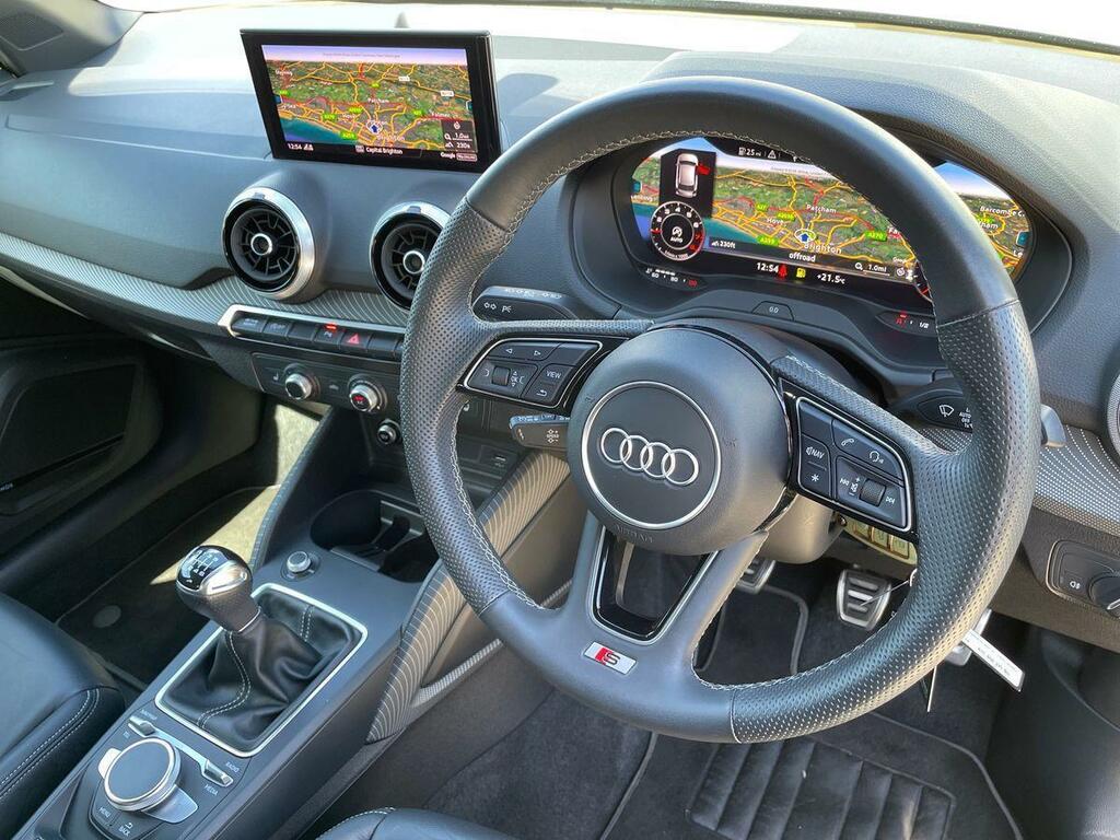 Audi Q2 S Line 35 Tfsi 150 Ps 6-Speed Grey #6