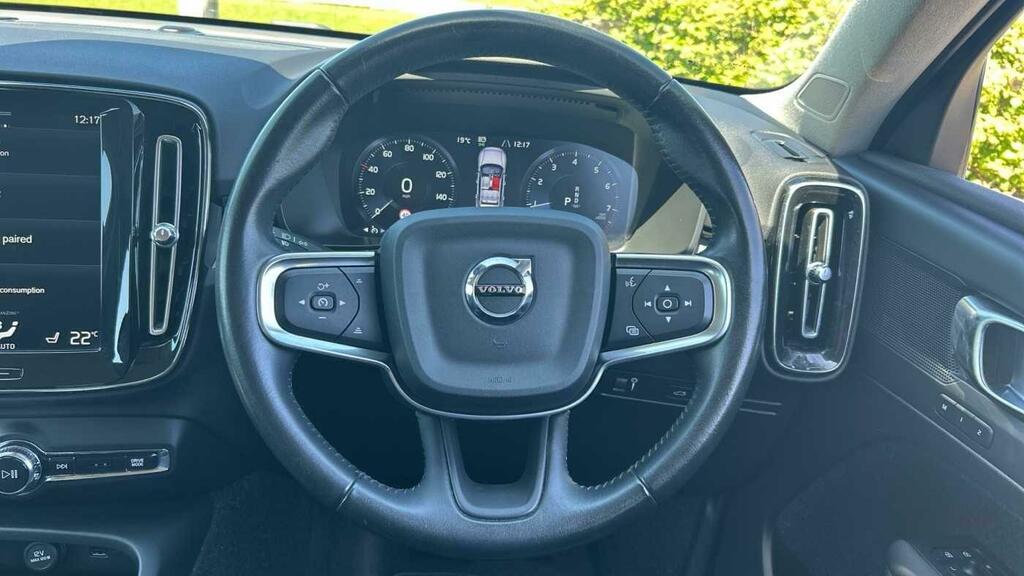 Volvo XC40 1.5 T3 163 R Design Geartronic Black #33