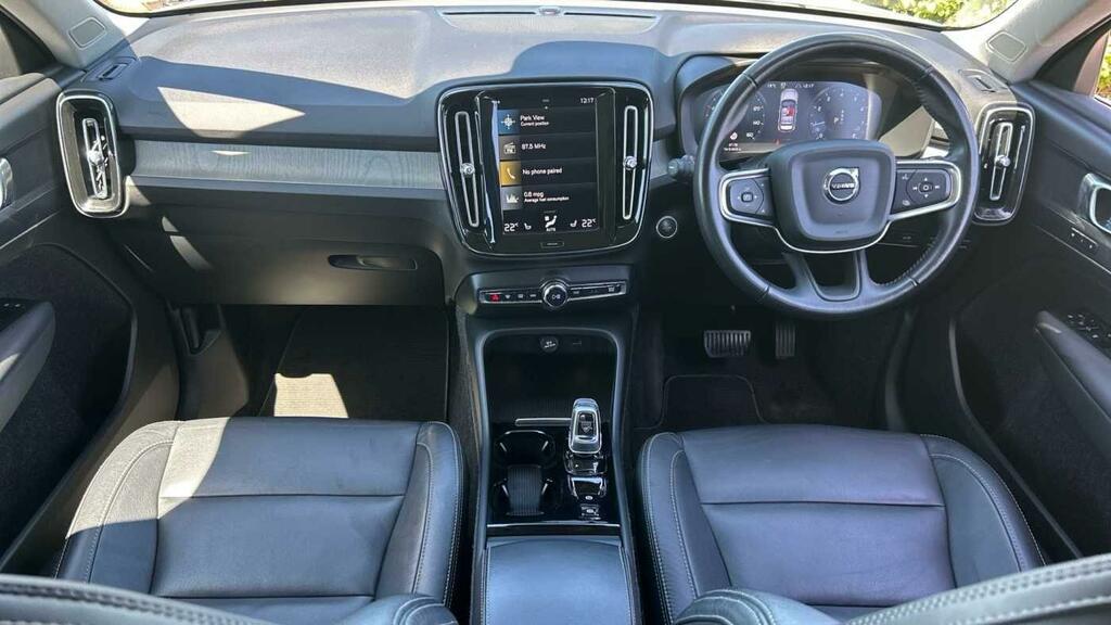 Volvo XC40 1.5 T3 163 R Design Geartronic Black #9