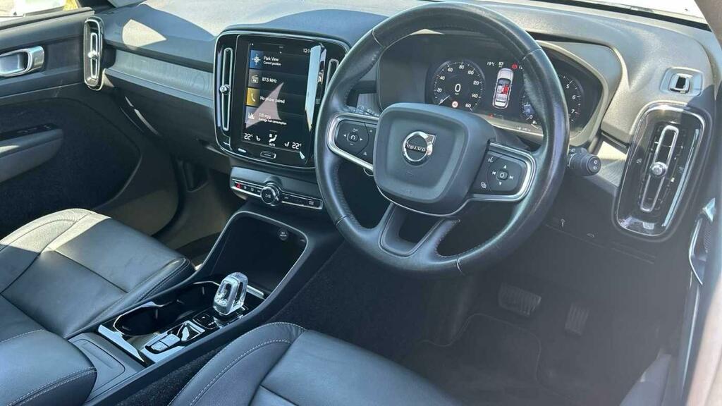 Volvo XC40 1.5 T3 163 R Design Geartronic Black #8