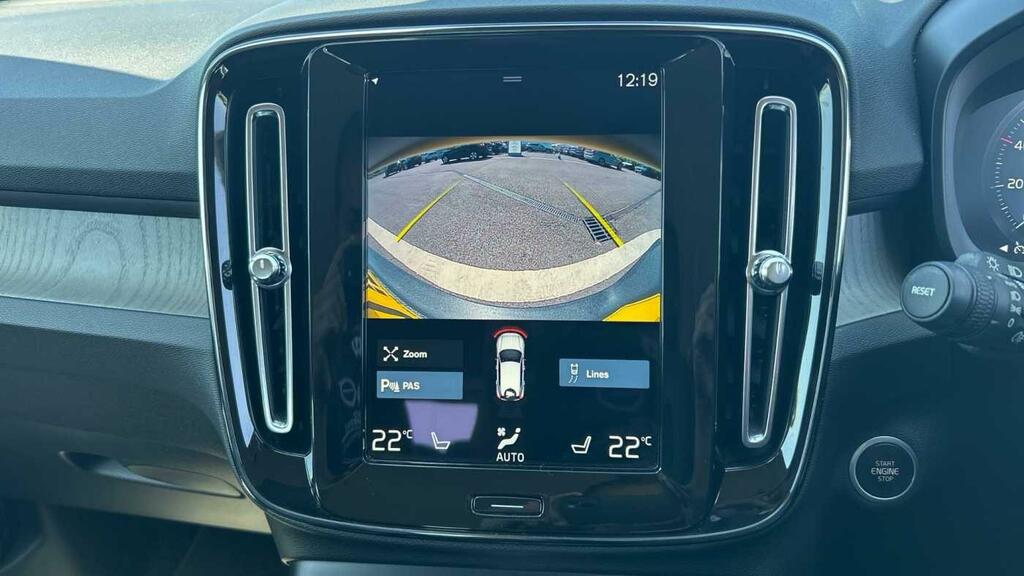 Volvo XC40 1.5 T3 163 R Design Geartronic Black #29