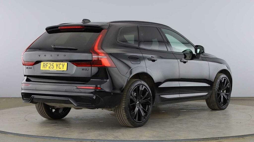 Volvo XC60 Black Edition Plus B5 Awd Mild Hybrid RF25YCY Black #3