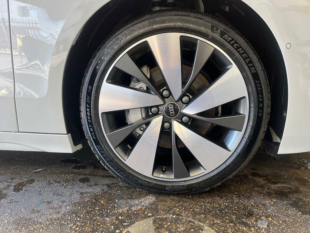 Audi A6 100Kwh Performance S Line White #6