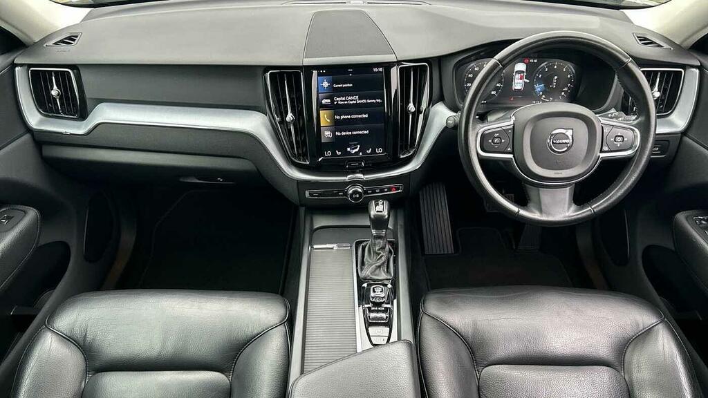 Volvo XC60 T4 Edition Rare Limited Edition Smart D White #5