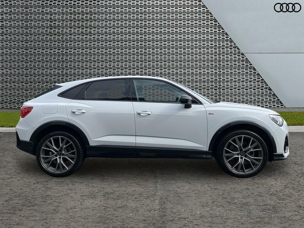 Audi Q3 2.0 Tfsi 40 Black Edition Sportback S Tronic Quatt White #5