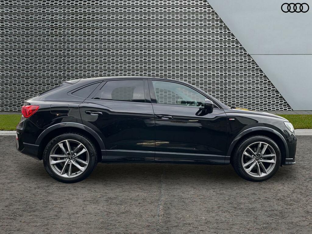 Audi Q3 1.5 Tfsi Cod 35 Black Edition Sportback S Tronic E INA655E Black #5